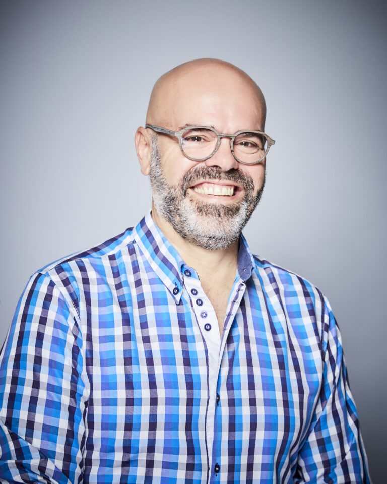 Sam Robaina Jorge Robaina – ESCM